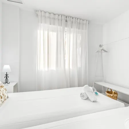 Sunflower Avenida Apartment